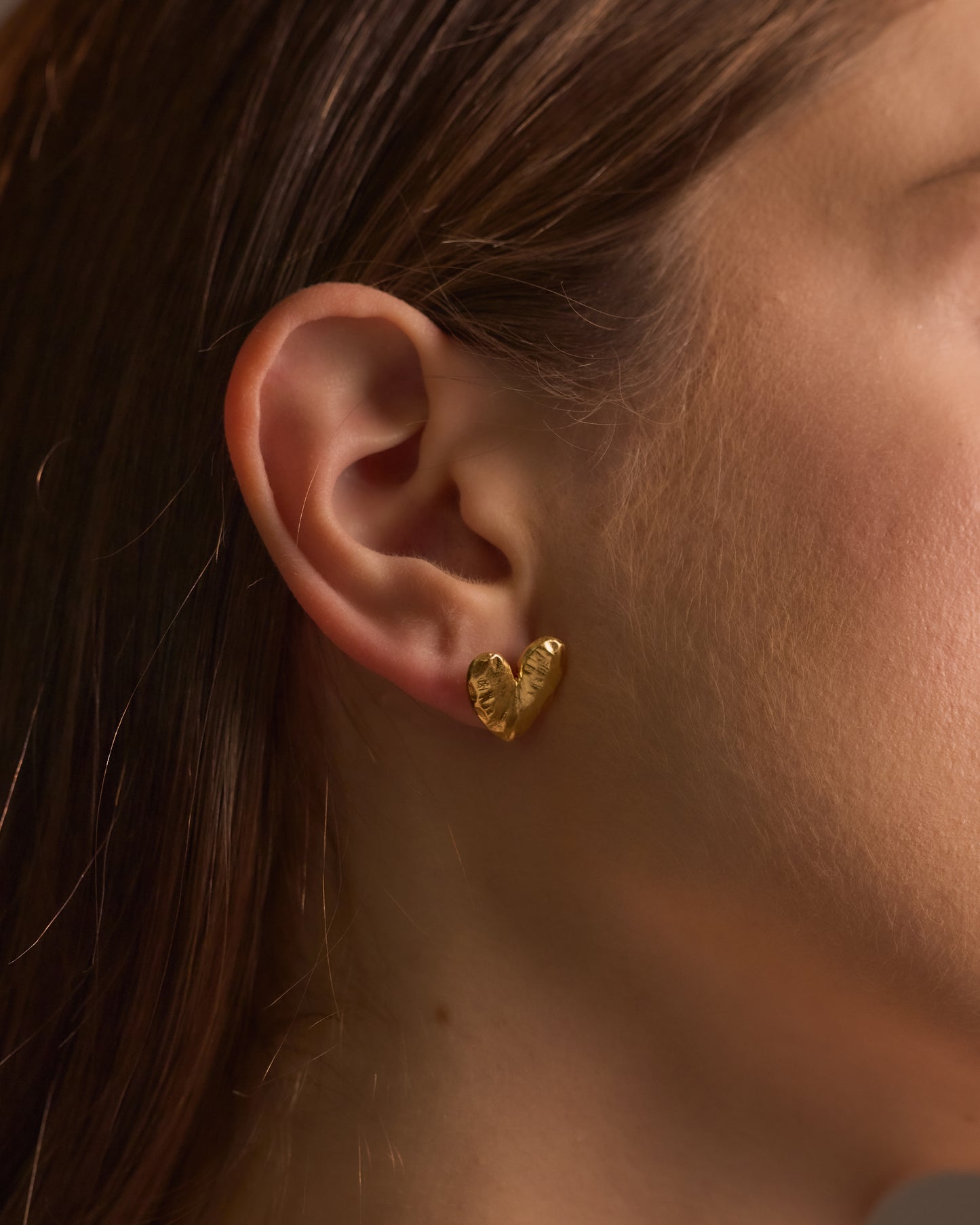 Anvil Heart Studs