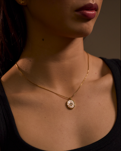 Mother-of-Pearl Diamond Necklace